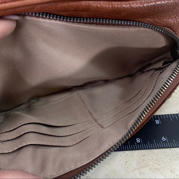 SOLD American Leather Brown Crossbody Purse Bag Adjustable Strap Cognac Tote - Picture 9 of 10